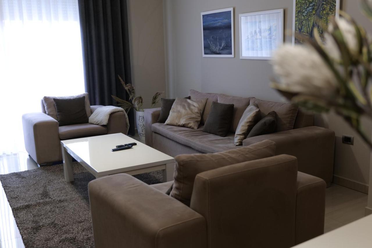 Luxury Condo In Tirana Eksteriør billede